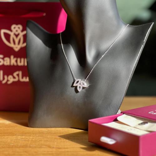 سلسال ساكورا اوراق الشجر Sakura Necklace Leaves