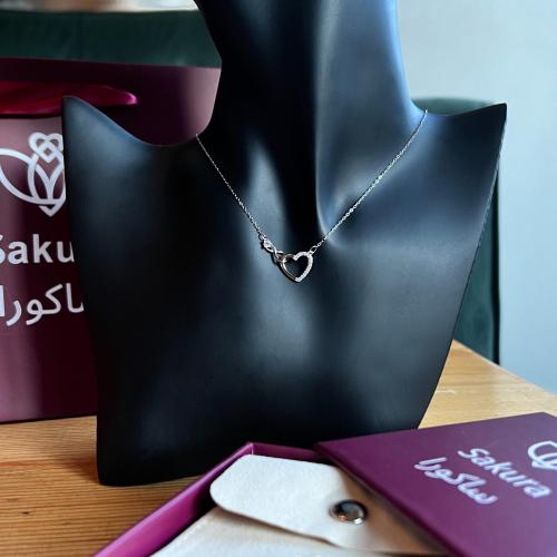 عقد نبض القلب ساكورا Heartbeat Necklace Sakura