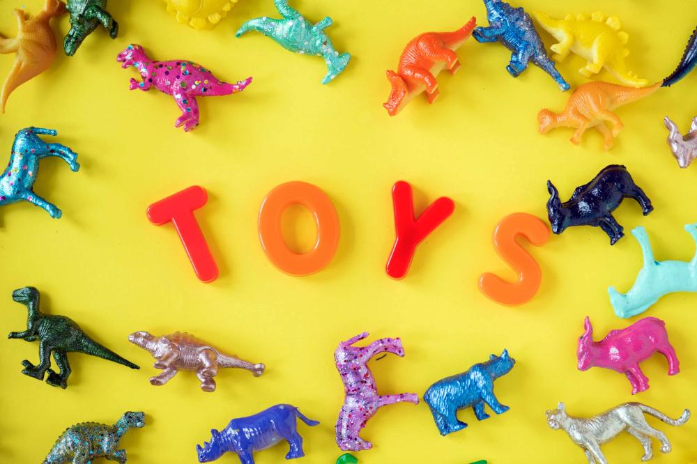 كيف تختار اللعبة المناسبة لطفلك حسب العمر؟