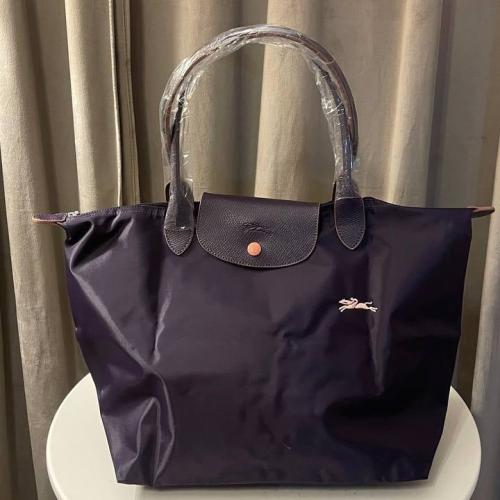 Longchamp L - بنفسجي