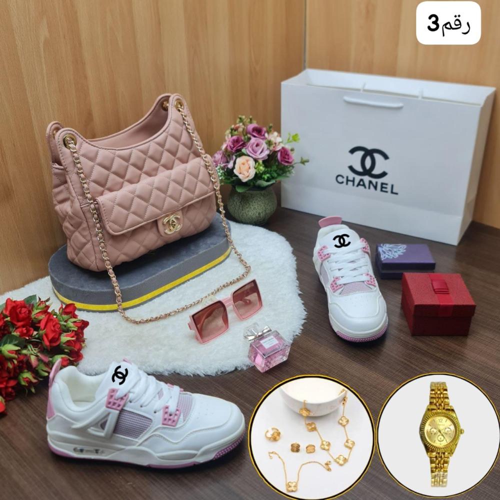 شنط راقيه ماركة شانيل خامه جلديه عالية الجوده