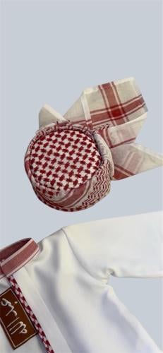 طقم بربتوز معا قبعه