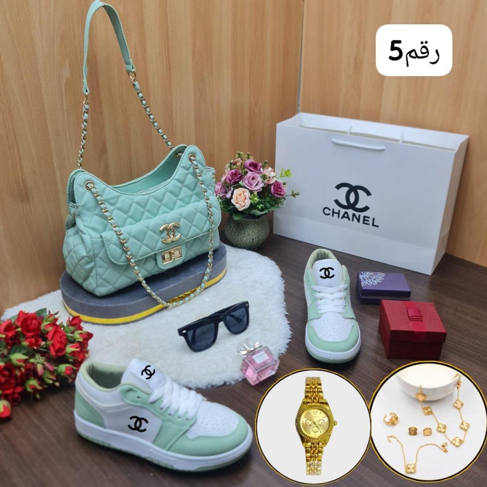 شنط راقيه ماركة شانيل خامه جلديه عالية الجوده