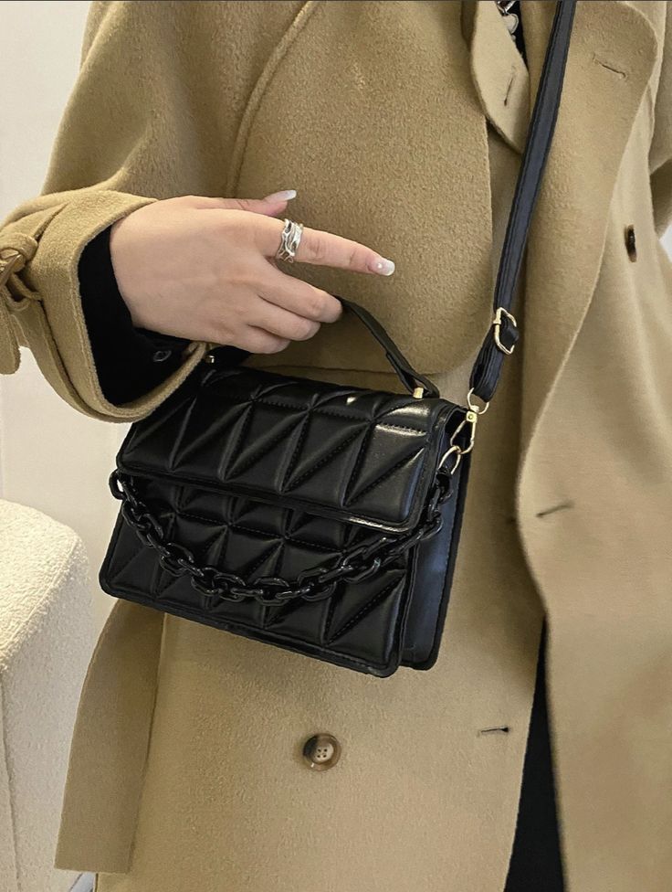 حقيبة نسائية