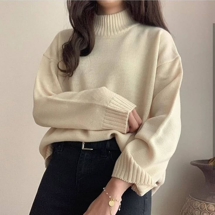 بلايز وقمصان