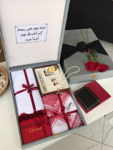 بوكسات هدايا رجالي من كارتير Cartier