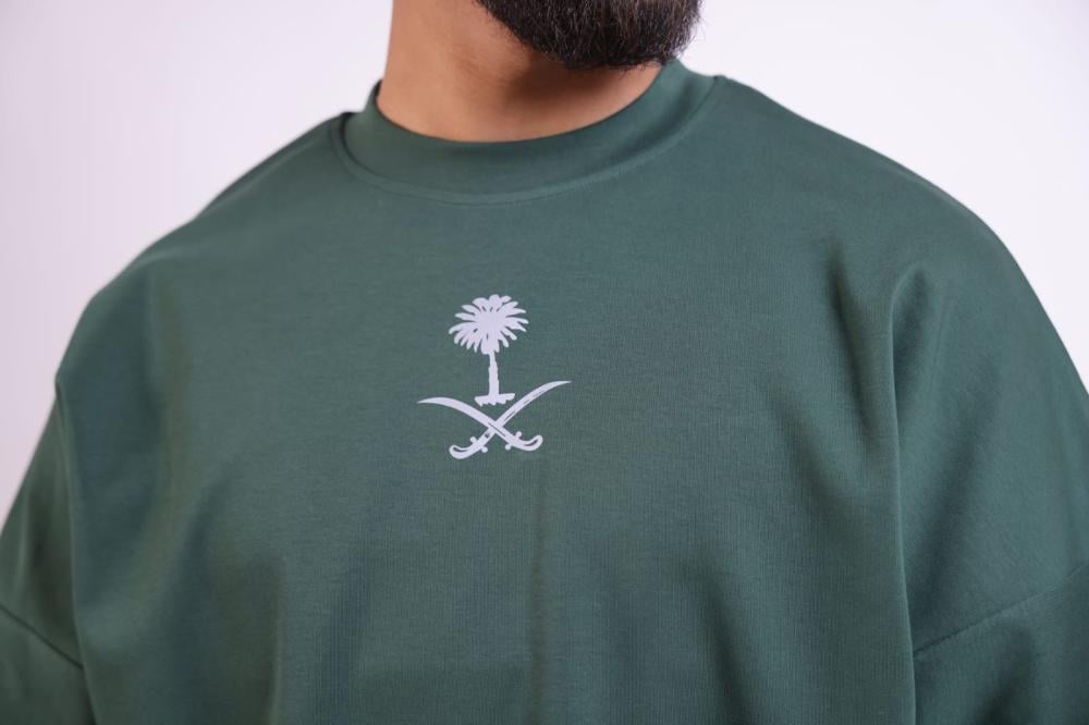 تيشيرت اليوم الوطني السعودي بشعار خلفية الامير  محمد بن سلمان