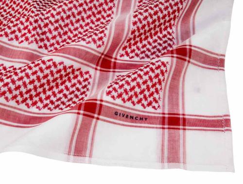 شماغ جيفينشي كلاسيك