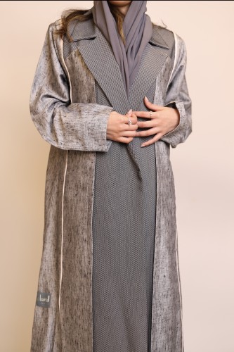 W12