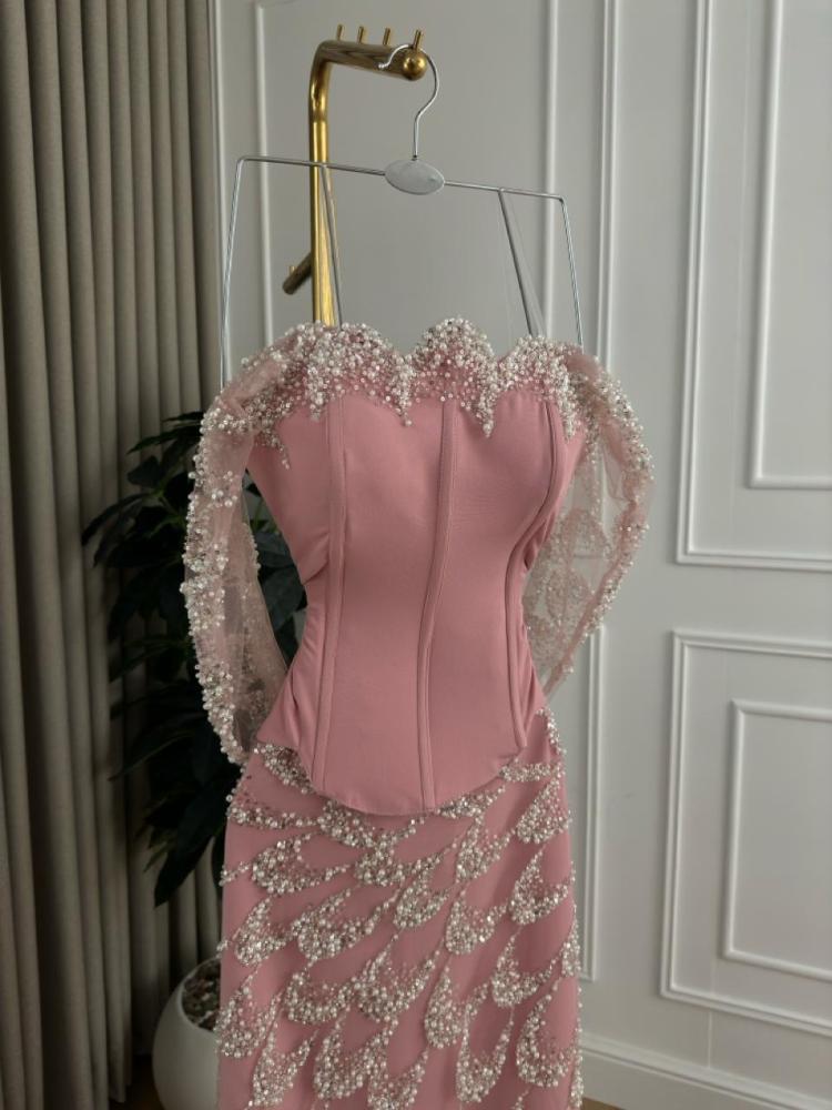 فستان مزيونة