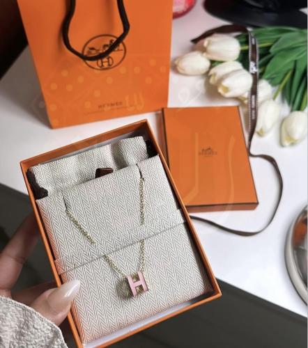 سلسال HERMES