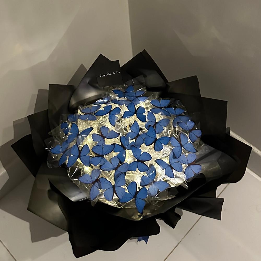 بوكيه الفراشه حجم كبير