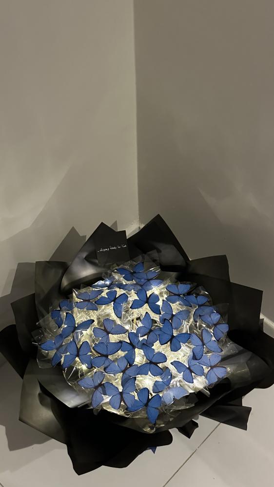 بوكيه الفراشه حجم كبير