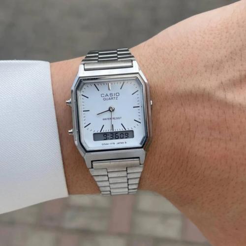 ساعة كاسيو casio vintage فضي ابيض