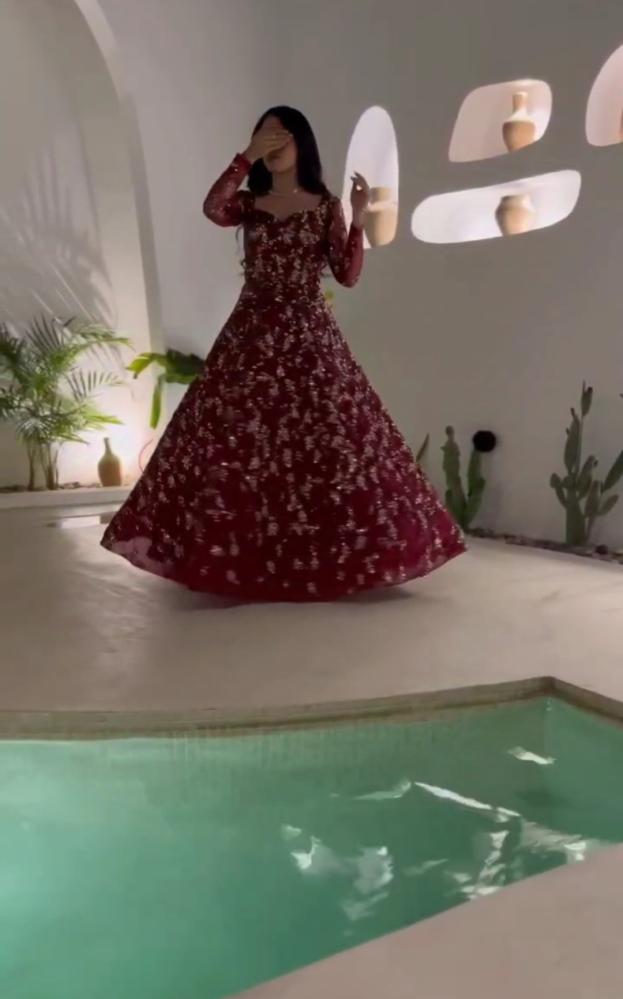 فستان سهره شك كامل سهرة