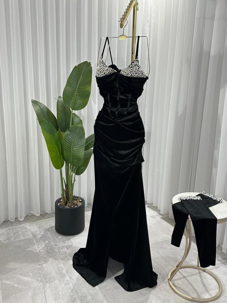 فستان سهره مخمل+تطريز انيق