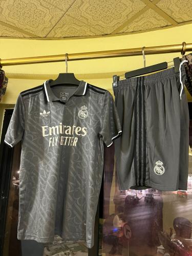طقم ريال مدريد الرمادي- متجر مودل