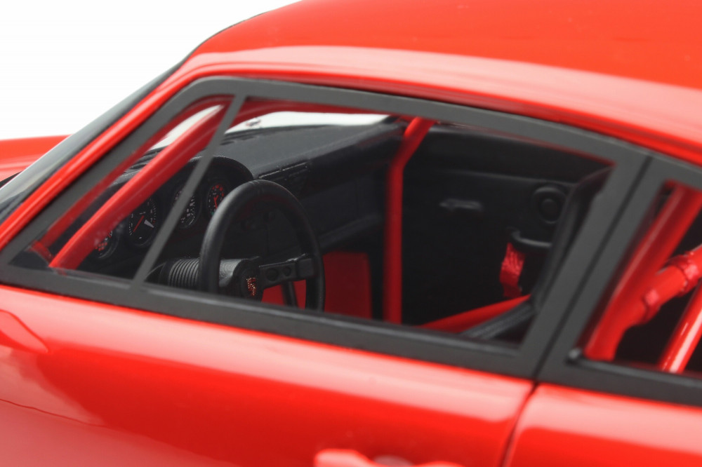 1/18 GT spirit Porsche 911 (993) 3,8 RSR SKU: GT366