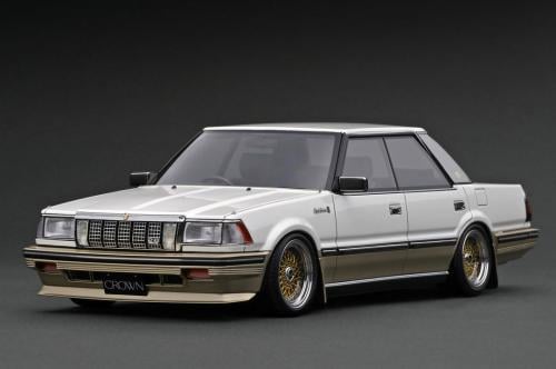 Ignition Model IG3826 1/18 Scale  Toyota Crown 3.0 Royal Saloon G (120) Pearl White/Gold