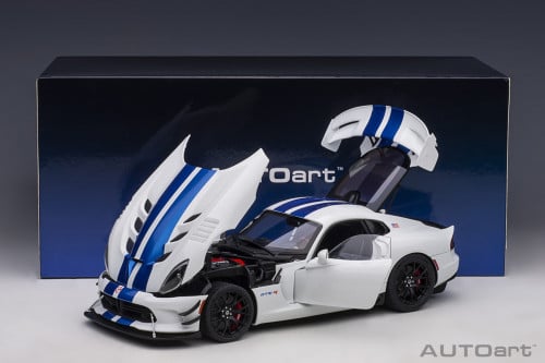 1/18 Dodge Viper GTS-R Commemorative Edition ACR 2...