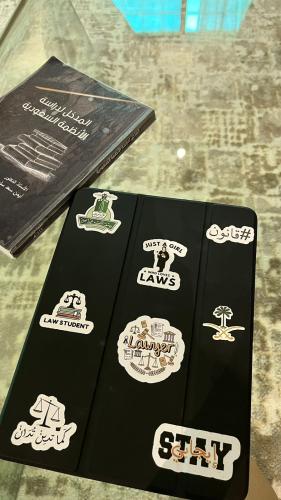 استكرات قانون ⚖️.