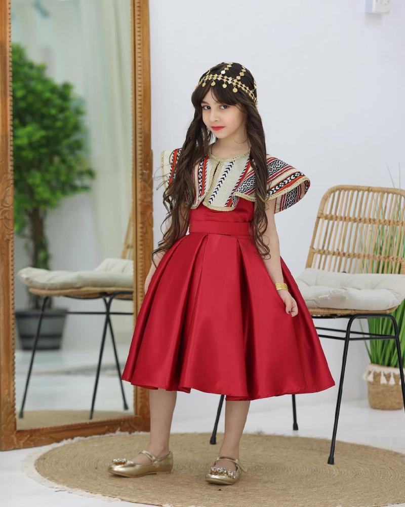 فستان التاسيس