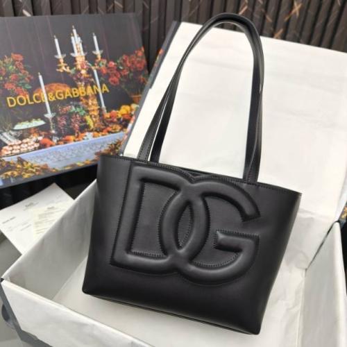 D&G small