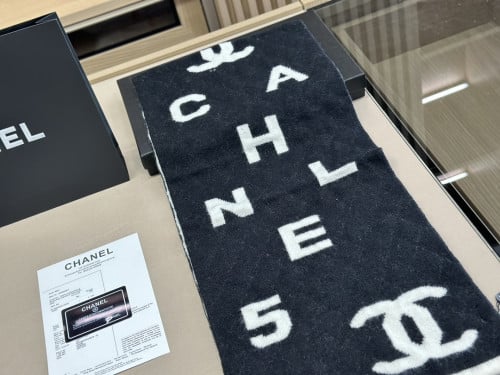 Scarf Chanel