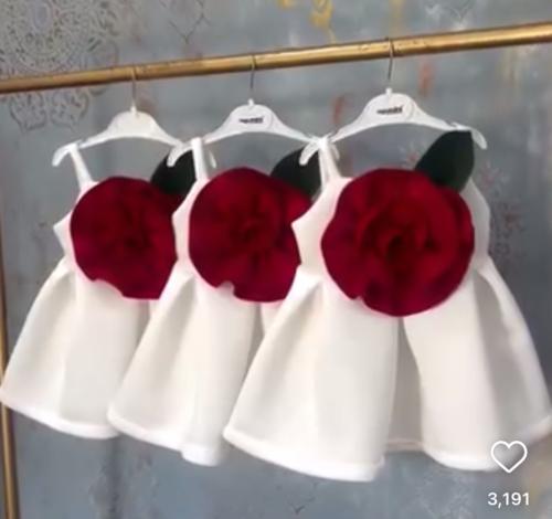 فستان الورده الحمراء
