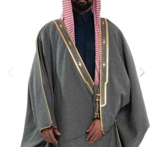 بشت شتوي رصاصي وبر فخم