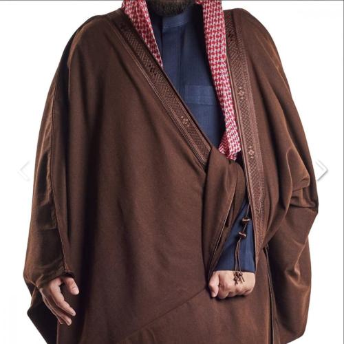 بشت شتوي عودي غامق وبر فخم