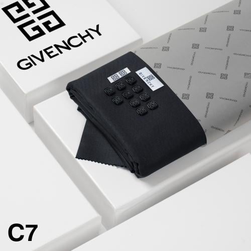 قماش جيفنشي شتوي سادة إصدار 2025