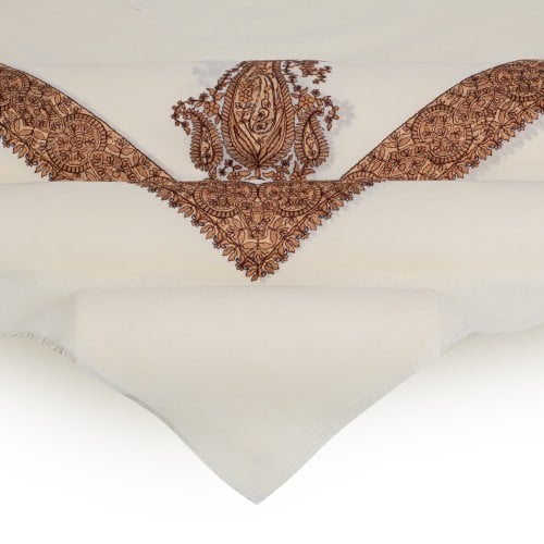 غتره كشمير الشتويه تطريز لون بني فاتح