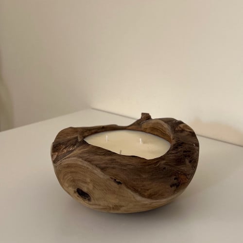 RUFFLES CANDLE