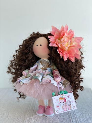 الدمية نورة