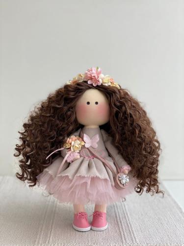 الدمية هديل