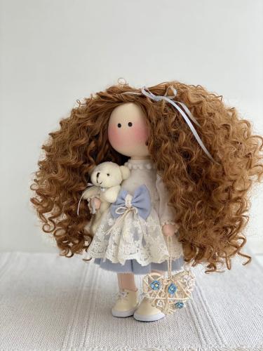 الدمية هناي