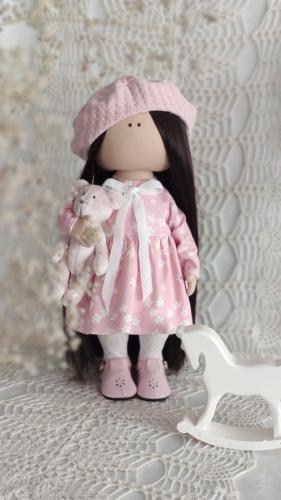 دمية شادن بحجم اكبر