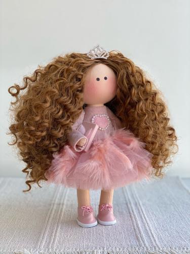 دمية يارا