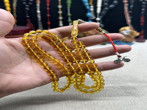 كهرمان بلطيقي صافي ٢٤ جرام ٩٩ خرزه ٧ مل