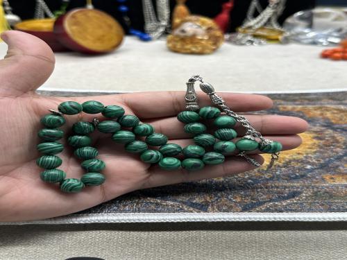 حجر الملوك ( الملكايت ) ١٠ مل ٣٣ خرزه