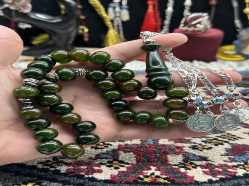 فاتوران الماني لون ولا اروع اخضر غامق مغلف ١٤ مل٣٣ خرزه