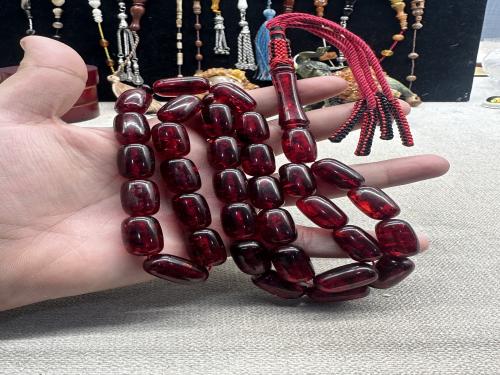 كهرمان احمر نوادر شغل عطش عراقي ٦٢ جرام ١١ مل ٣٣ خرزه