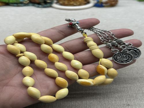 تراب كهرمان فواح قص زيتوني نوادر 41 جرام ٩ مل