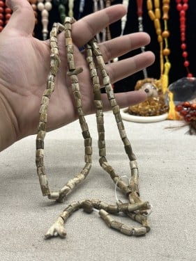 نوادر اليسر ( يسر وردي او ابيض ) خامه نادره مسباح طويل لعشاق التميّز