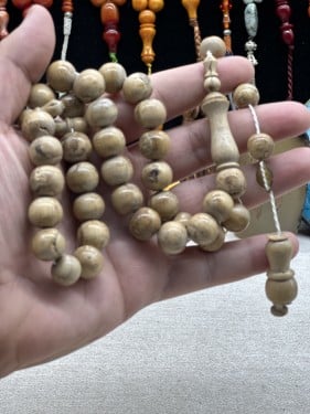 نوادر اليسر ابيض بالكامل تمليكه خامه صعبه ونادره ١٢ مل