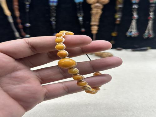 اسواره من الكهرمان البولندي القديم ٤ جرام