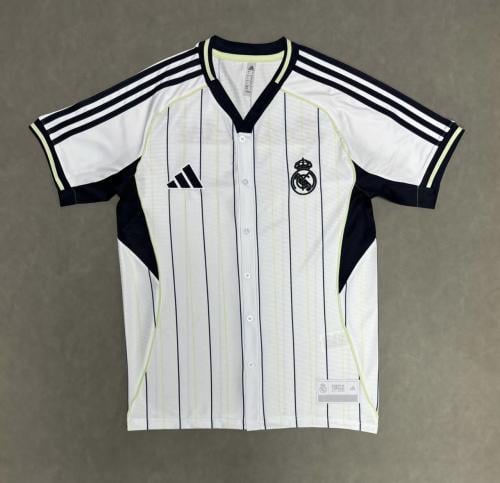 قميص نادي ريال مدريد