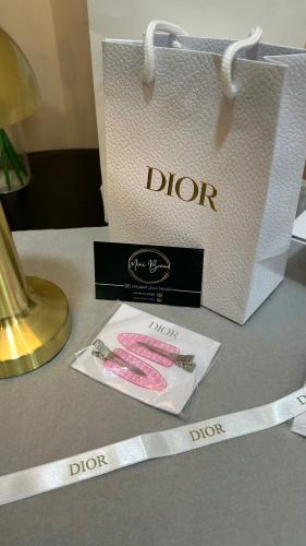 Dior Clips للشعر