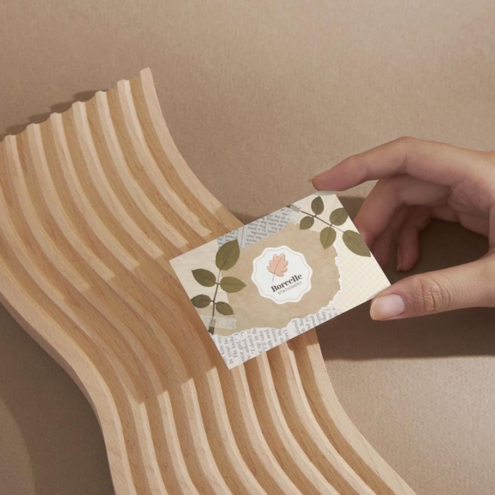 طباعة كرت مقاسات مختلفة - خامة مخملي